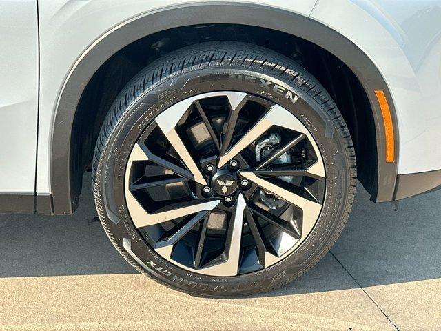 used 2024 Mitsubishi Outlander car, priced at $27,495