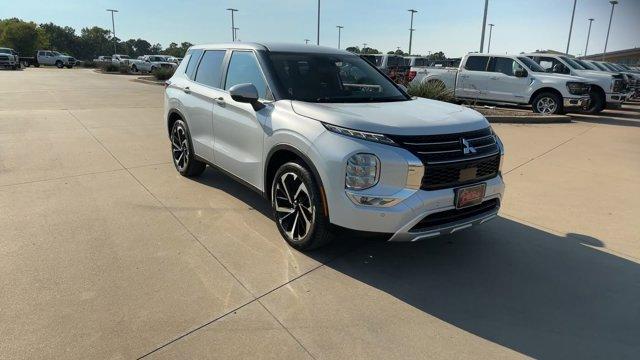 used 2024 Mitsubishi Outlander car, priced at $27,495