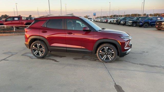 new 2025 Chevrolet TrailBlazer car, priced at $27,131