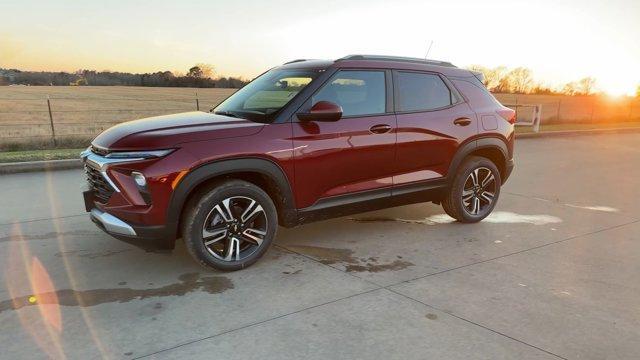 new 2025 Chevrolet TrailBlazer car, priced at $27,131