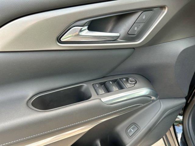used 2025 Chevrolet Traverse car, priced at $44,995