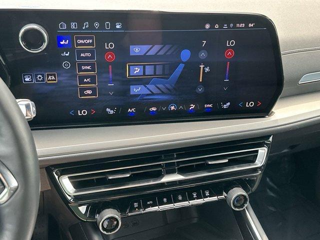 used 2025 Chevrolet Traverse car, priced at $44,995