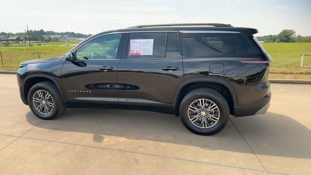 used 2025 Chevrolet Traverse car, priced at $44,995