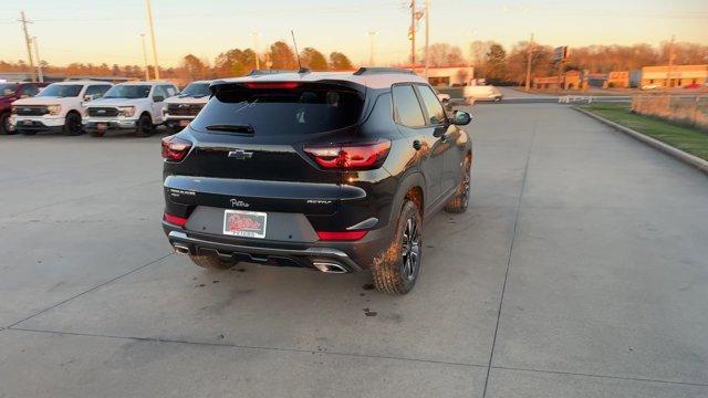 new 2025 Chevrolet TrailBlazer car, priced at $30,303