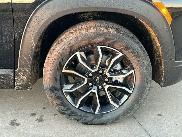 new 2025 Chevrolet TrailBlazer car, priced at $30,303