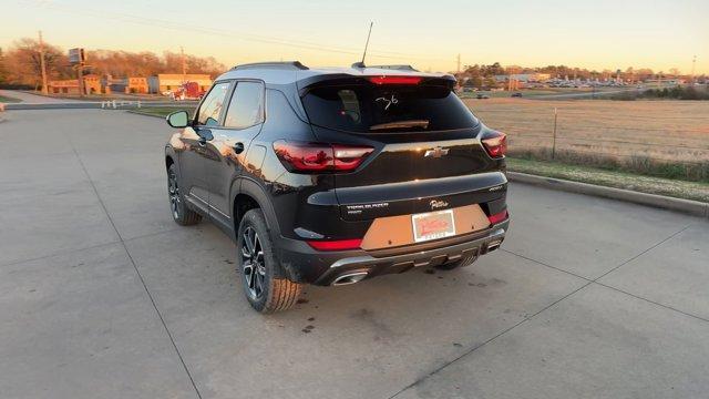 new 2025 Chevrolet TrailBlazer car, priced at $30,303