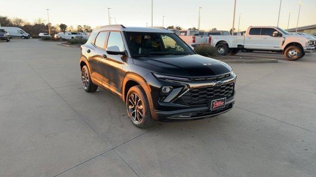 new 2025 Chevrolet TrailBlazer car, priced at $30,303