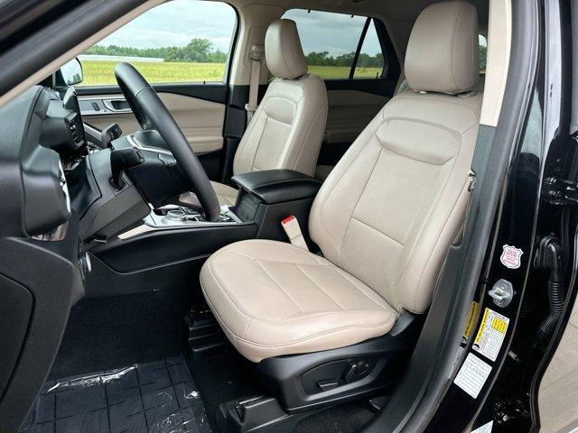 used 2024 Ford Explorer car, priced at $39,995