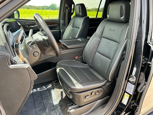 used 2022 Cadillac Escalade ESV car, priced at $73,995