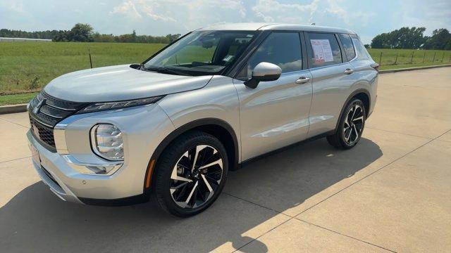 used 2024 Mitsubishi Outlander car, priced at $26,495