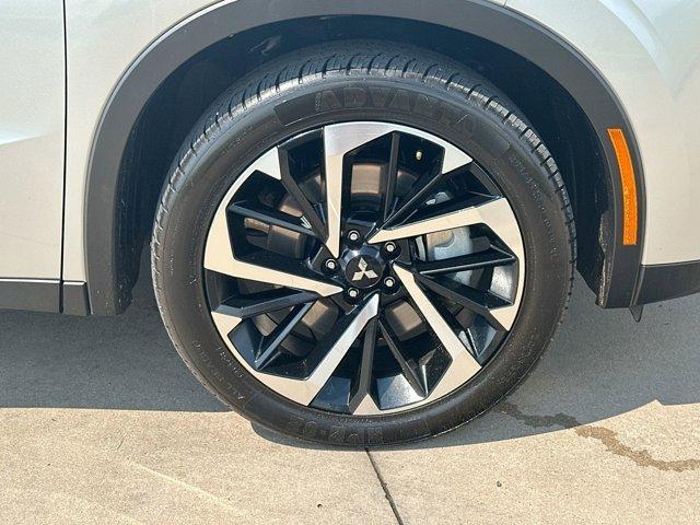 used 2024 Mitsubishi Outlander car, priced at $26,495