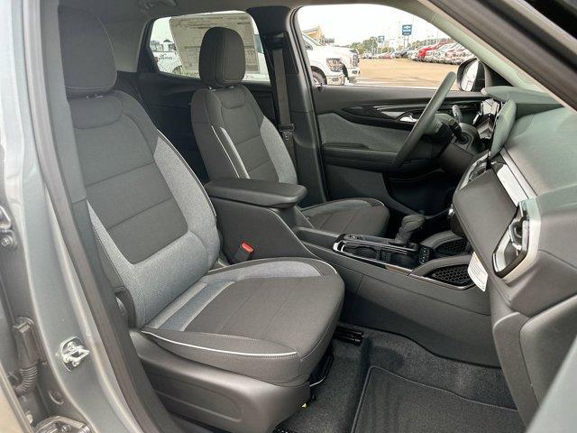 new 2026 Chevrolet TrailBlazer car, priced at $27,205