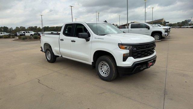 new 2025 Chevrolet Silverado 1500 car, priced at $40,033