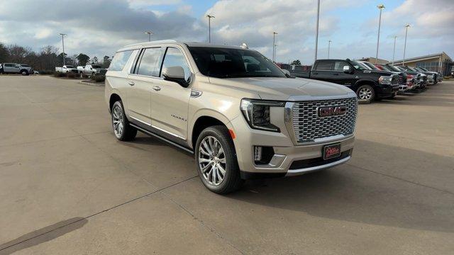 used 2023 GMC Yukon XL car, priced at $72,995