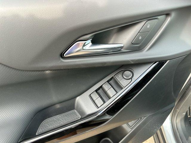 new 2026 Chevrolet Equinox car, priced at $32,918