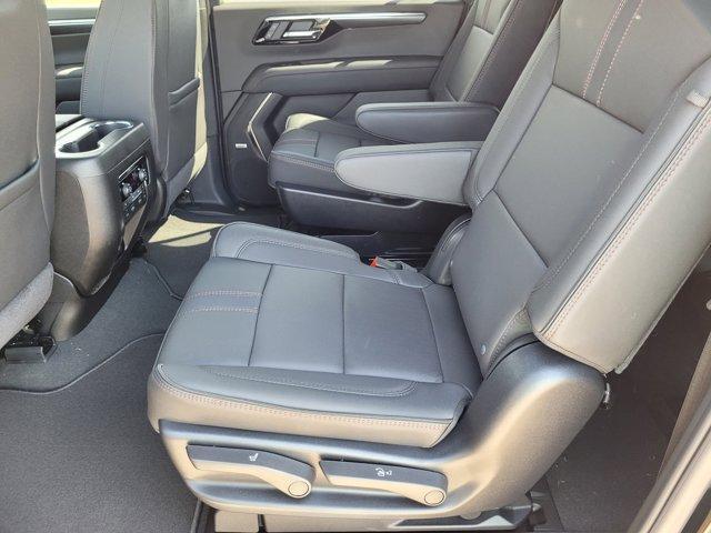 new 2025 Chevrolet Suburban car, priced at $76,624