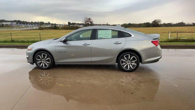 new 2025 Chevrolet Malibu car, priced at $27,398