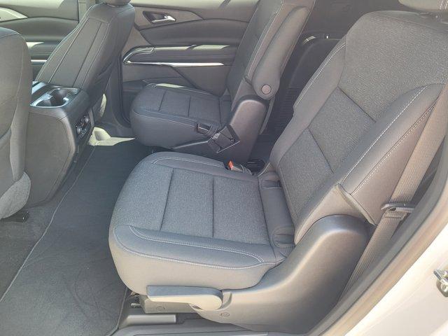 new 2025 Chevrolet Traverse car, priced at $44,880