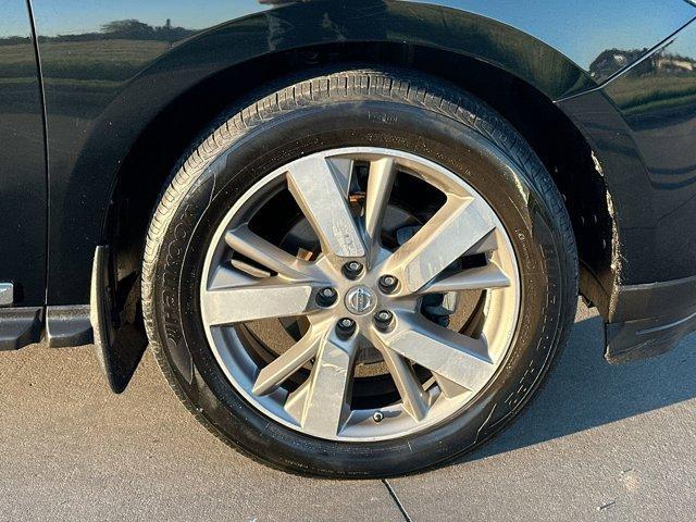 used 2016 Nissan Pathfinder car, priced at $12,995