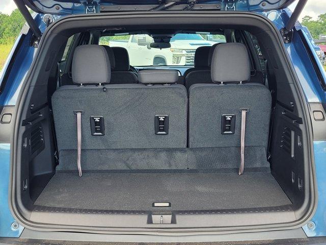 new 2025 Chevrolet Traverse car, priced at $46,164