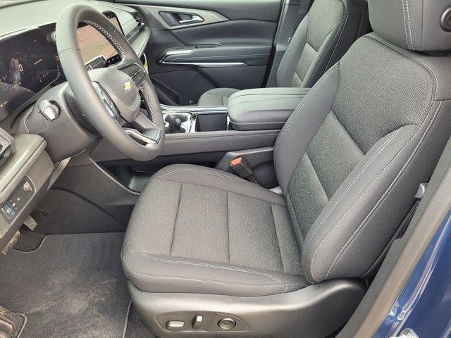 new 2026 Chevrolet Traverse car, priced at $43,920