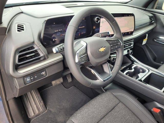 new 2026 Chevrolet Traverse car, priced at $43,920