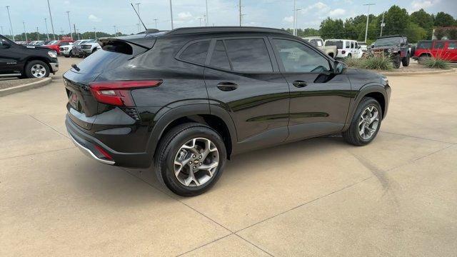 used 2025 Chevrolet Trax car, priced at $26,995