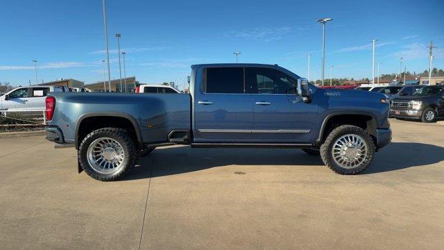 new 2025 Chevrolet Silverado 3500 car, priced at $108,995