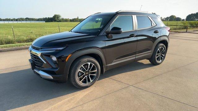 new 2026 Chevrolet TrailBlazer car, priced at $27,438