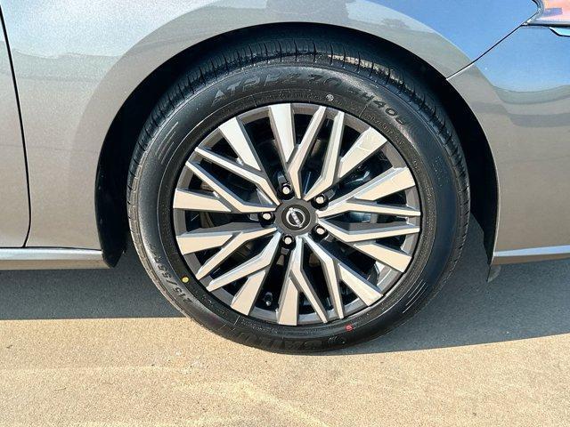 used 2024 Nissan Altima car, priced at $23,995