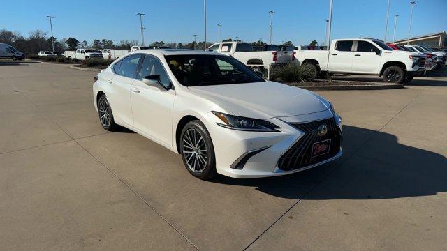 used 2025 Lexus ES 300h car, priced at $50,995