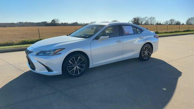 used 2025 Lexus ES 300h car, priced at $50,995