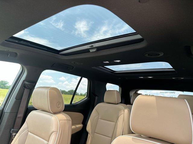 used 2023 Chevrolet Traverse car, priced at $42,995