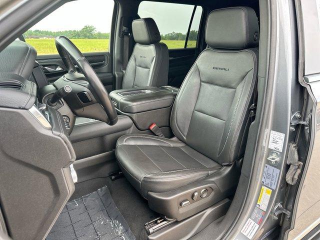 used 2022 GMC Yukon XL car, priced at $63,995