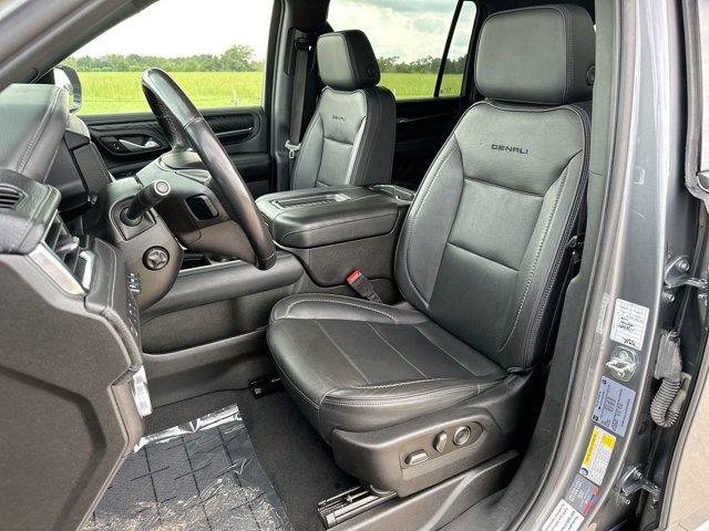 used 2022 GMC Yukon XL car, priced at $65,995