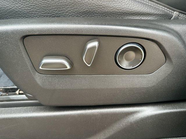 used 2022 GMC Yukon XL car, priced at $63,995