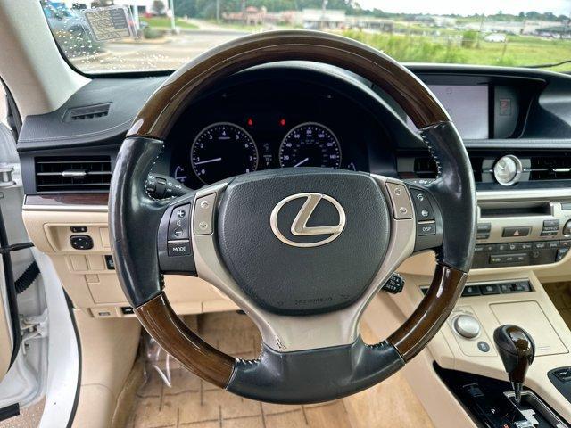 used 2013 Lexus ES 350 car, priced at $15,995