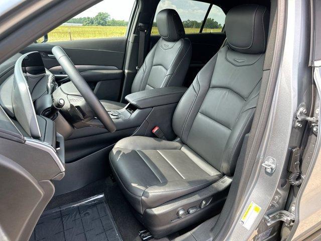 used 2025 Cadillac XT4 car, priced at $47,995