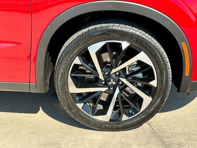 used 2023 Mitsubishi Outlander car, priced at $27,995