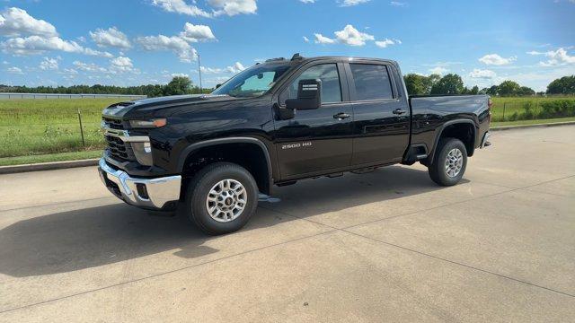new 2025 Chevrolet Silverado 2500 car, priced at $69,450