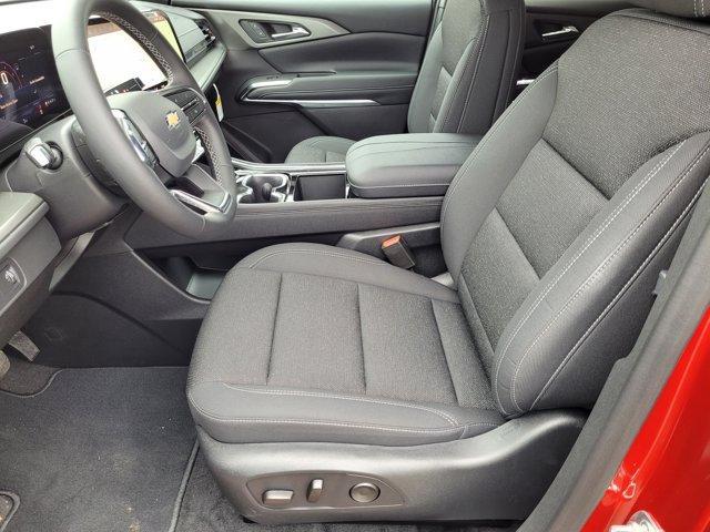 new 2025 Chevrolet Traverse car, priced at $43,190