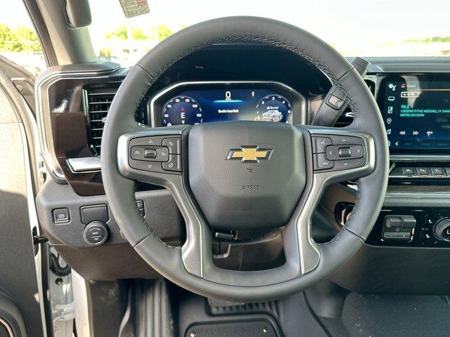 new 2024 Chevrolet Silverado 1500 car, priced at $43,995