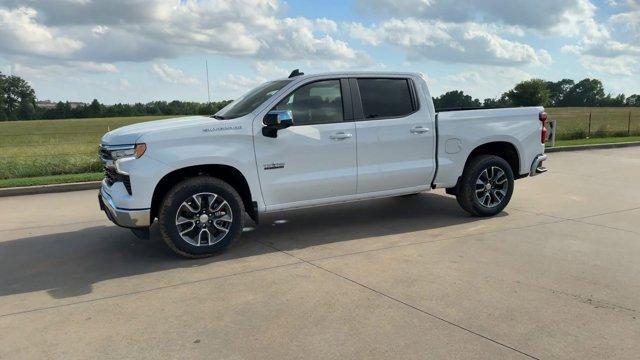 new 2024 Chevrolet Silverado 1500 car, priced at $43,995