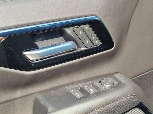 new 2025 Chevrolet Suburban car, priced at $86,322