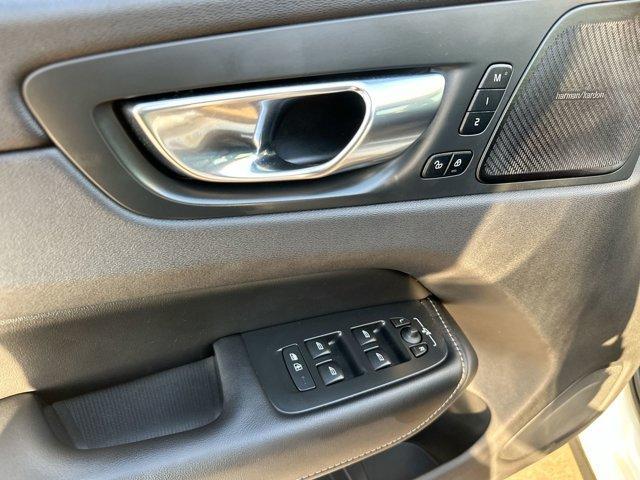 used 2020 Volvo XC60 car, priced at $36,995