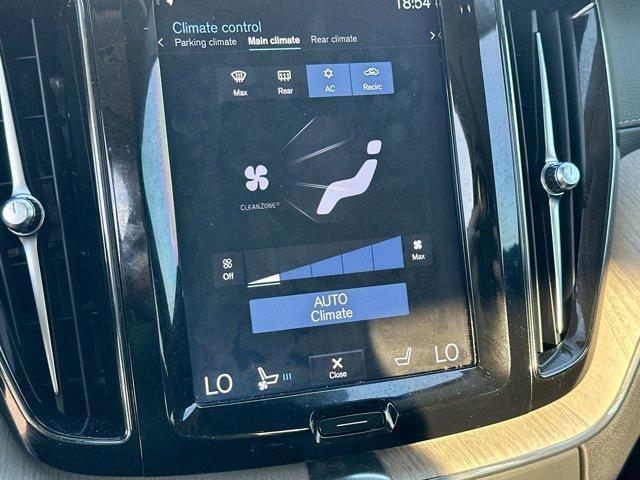 used 2020 Volvo XC60 car, priced at $36,995