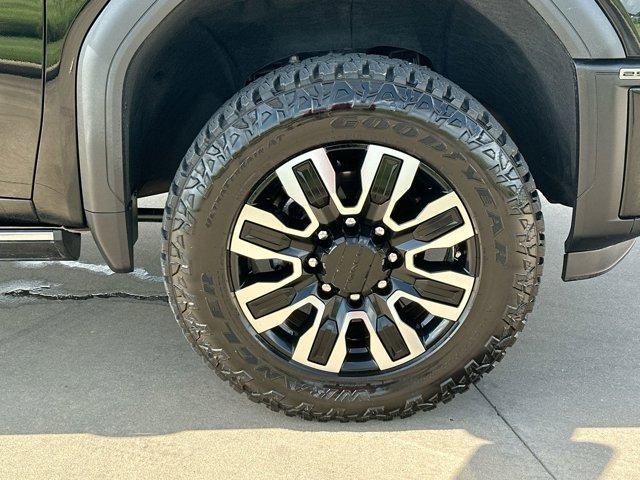 used 2024 GMC Sierra 2500 car, priced at $78,995