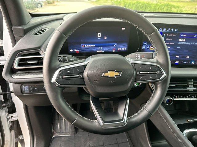 used 2024 Chevrolet Traverse car, priced at $42,995