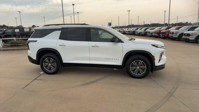 used 2024 Chevrolet Traverse car, priced at $42,995