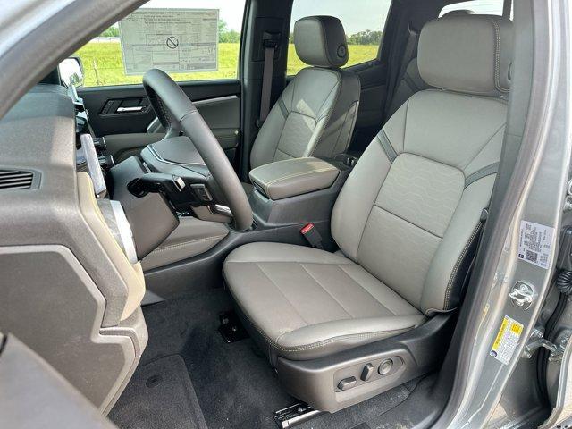 new 2025 Chevrolet Colorado car, priced at $53,680